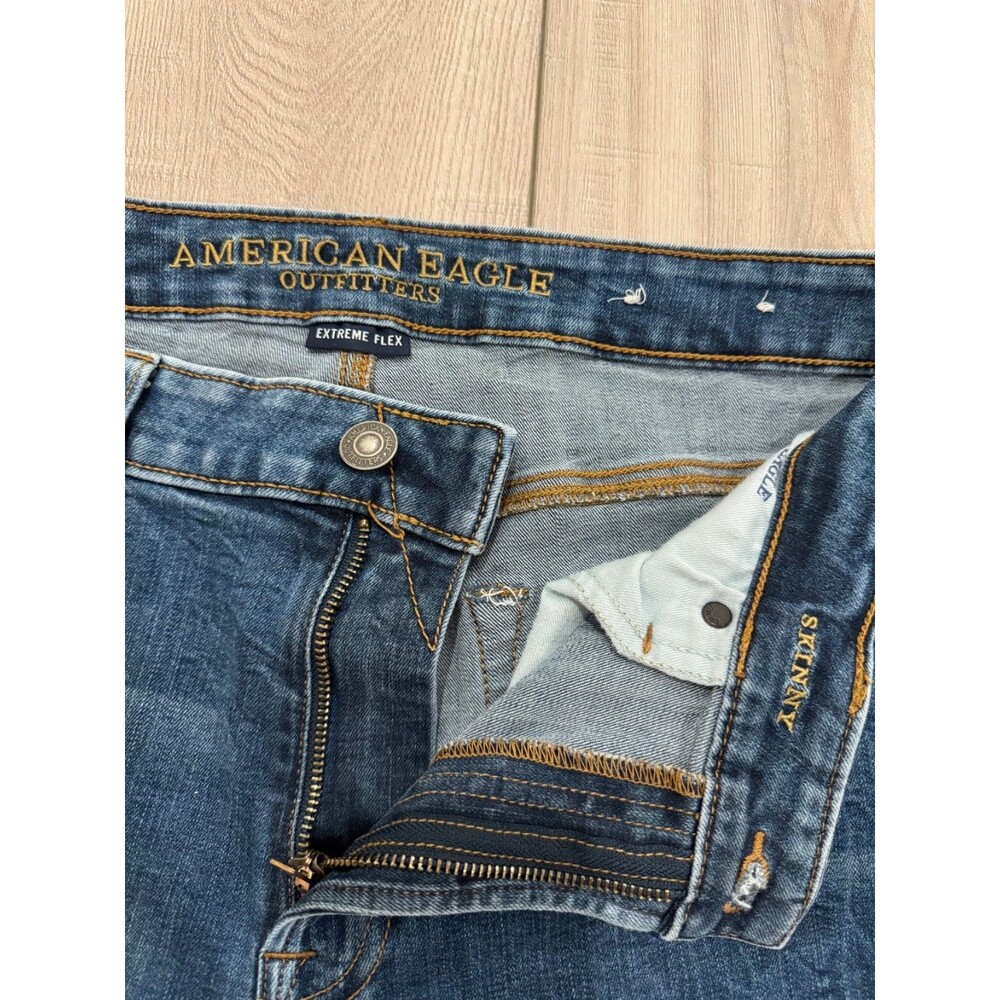 American Eagle Outfitters Mens Skinny Jeans- Extreme Flex Classic wash, size 33 - Picture 2 of 9